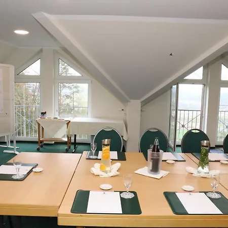 Panoramahotel & Restaurant Am Marienturm 4*