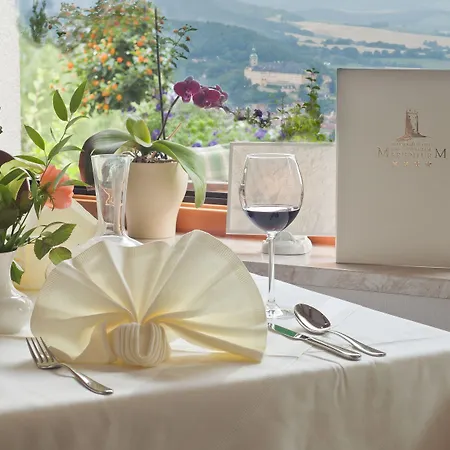 מלון Panoramahotel & Restaurant Am Marienturm