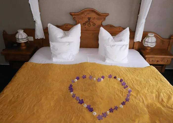 Panoramahotel & Restaurant Am Marienturm 4*