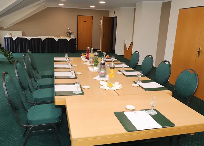 Panoramahotel & Restaurant Am Marienturm 4*